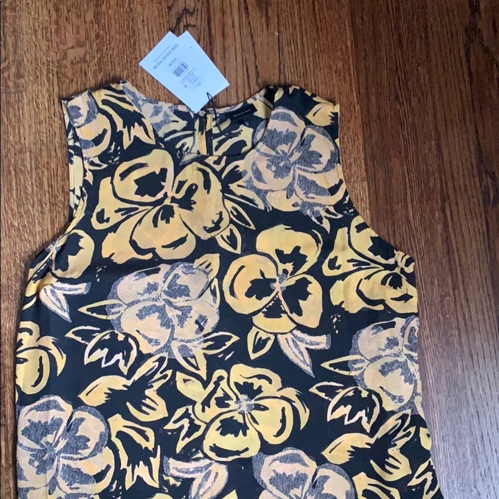 NWT Who what wear blouse